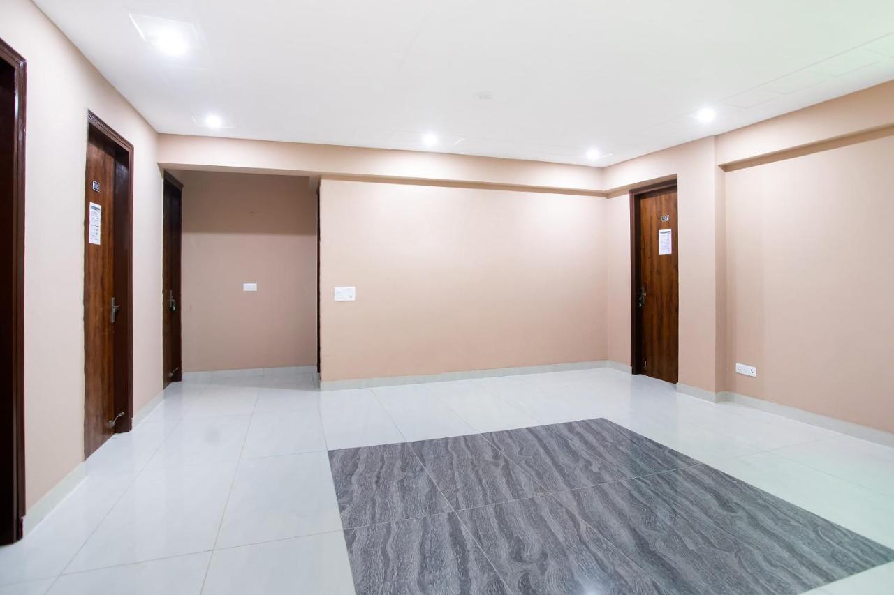 Capital O Harish Residency Hotell Gurgaon Eksteriør bilde