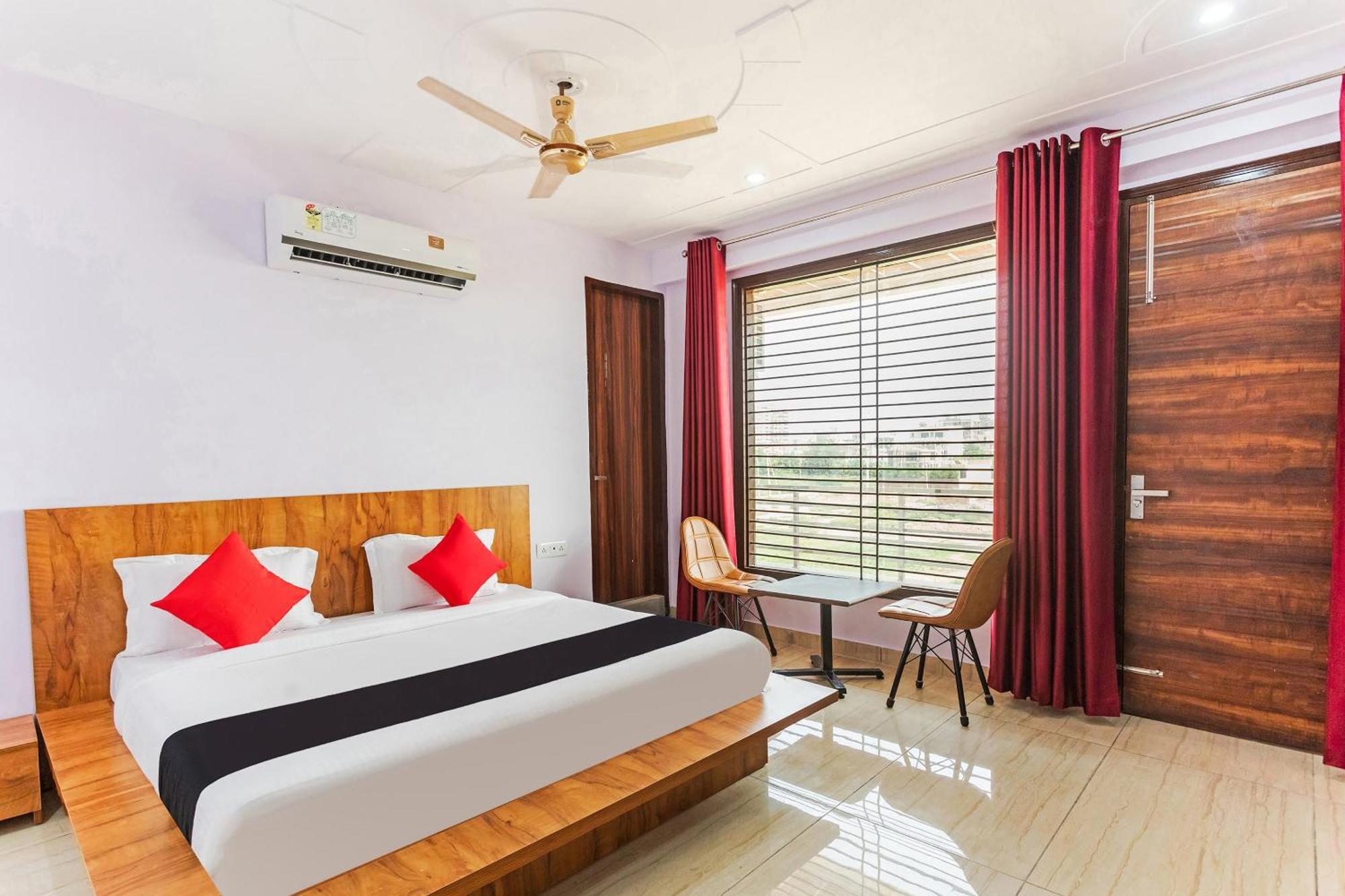 Capital O Harish Residency Hotell Gurgaon Eksteriør bilde