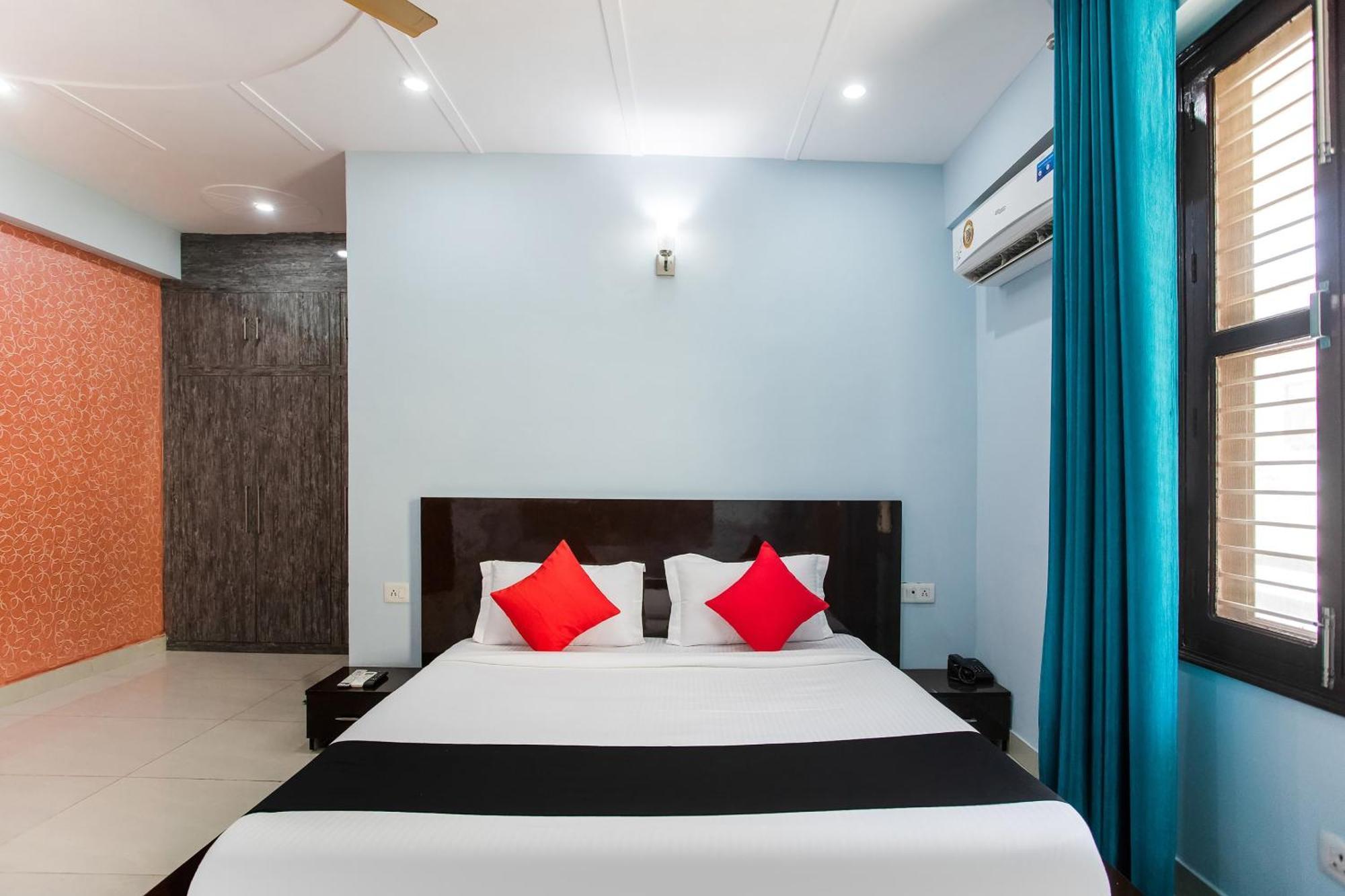 Capital O Harish Residency Hotell Gurgaon Eksteriør bilde